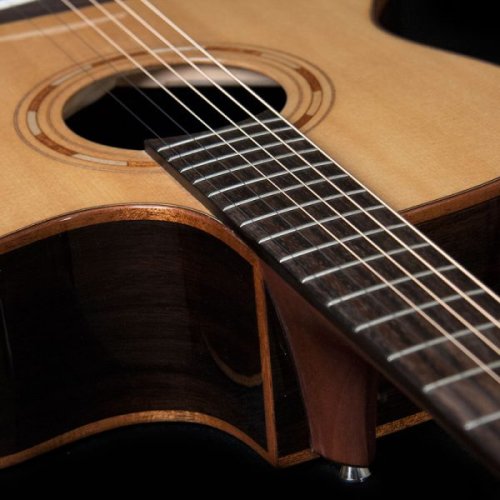 Washburn G20SCE Comfort 20 Series Grand Auditorium Cutaway Acoustic Eletric Guitar. Natural