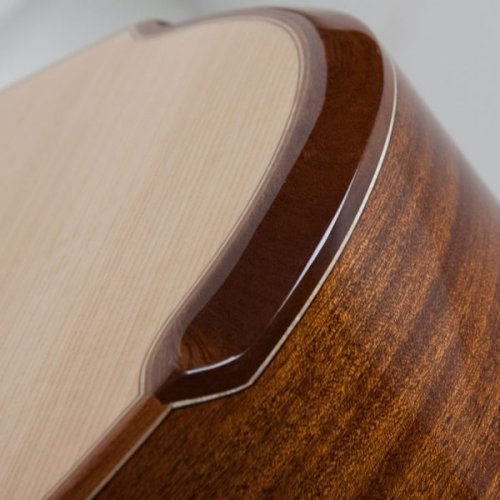 Washburn G15SCE-12 Comfort Deluxe Series Grand Auditorium (12 String) Acoustic Electric Guitar.