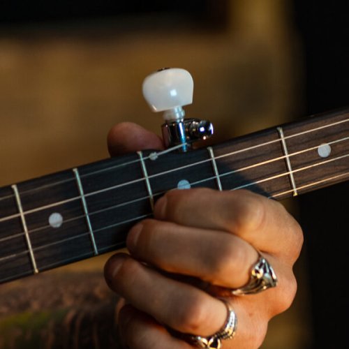 Washburn B8 Pack Americana Series (5 String) Banjo Pack. Natural