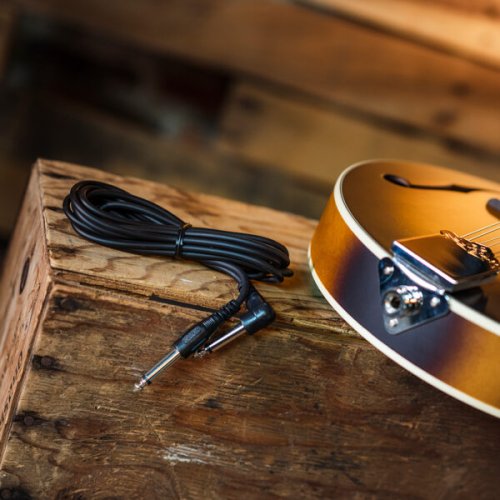 Washburn M3E Pack American Series F-Style Mandolin Pack. Sunburst