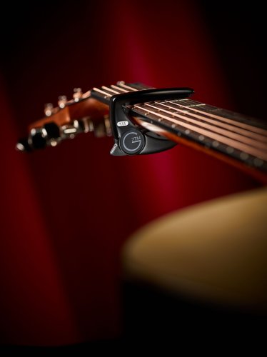 G7th C81020 Performance 3 Steel String. Black