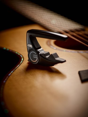 G7th C81020 Performance 3 Steel String. Black