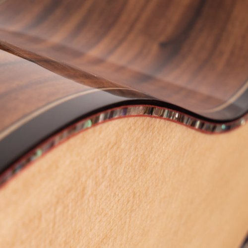 Washburn Elegante S24S Bella Tono Studio Acoustic Guitar. Gloss Natural