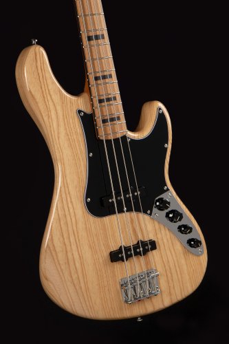 Cort GB64JJNAT GB Series Bass Guitar. Natural