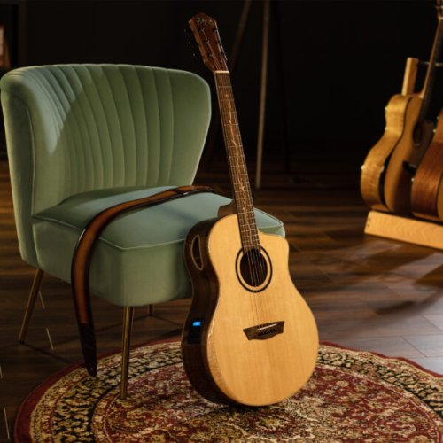 Washburn BTSC40SCE Bella Tono Suprema Acoustic-Electric Guitar. Natural Glossy