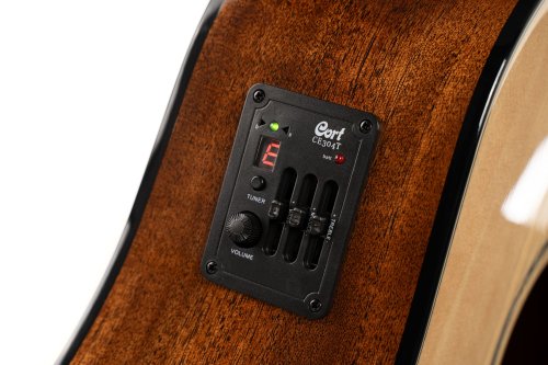 Cort EARTH60CENAT Earth Series 60 Dreadnought Acoustic Electric Guitar. Natural Glossy