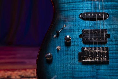 Washburn Sonamaster Elite Double Cutaway Electric Guitar. Flame Blue Burst