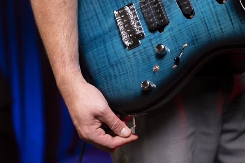 Washburn Sonamaster Elite Double Cutaway Electric Guitar. Flame Blue Burst