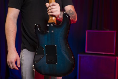 Washburn Sonamaster Elite Double Cutaway Electric Guitar. Flame Blue Burst