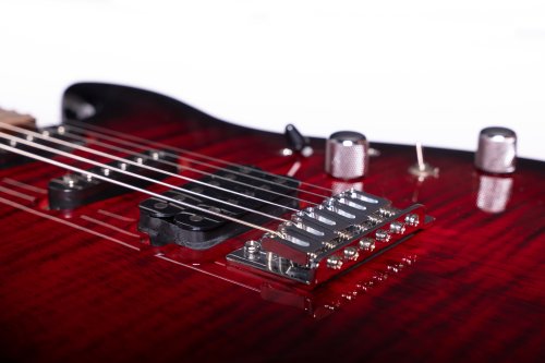 Washburn Sonamaster Elite Double Cutaway Electric Guitar. Flame Red Burst