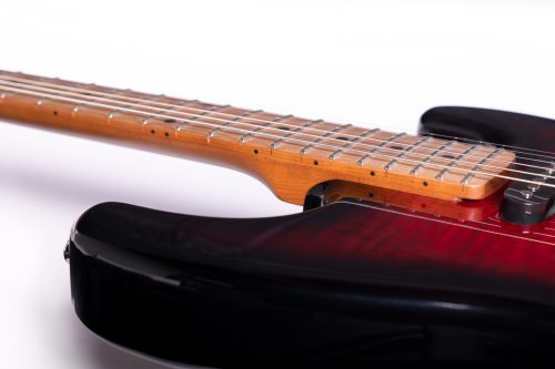 Washburn Sonamaster Elite Double Cutaway Electric Guitar. Flame Red Burst