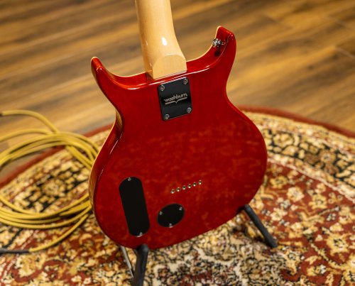 Washburn R5CB Wing Series Raven Electric Guitar. Cherry Sunburst