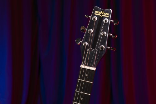 Washburn H10TB Wing Series Hawk Electric Guitar. Trans Black