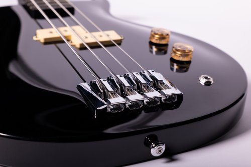 Washburn SB4B Wing Series Scavenger Electric Bass. Black