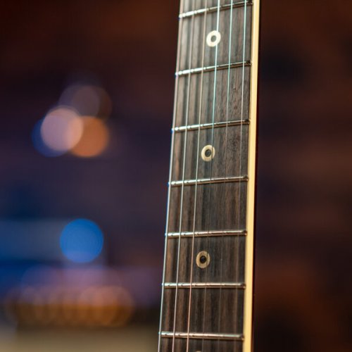 Washburn HAWK1-VSB Wing Series Hawk Double Cutaway Electric Guitar. Vintage Sunburst