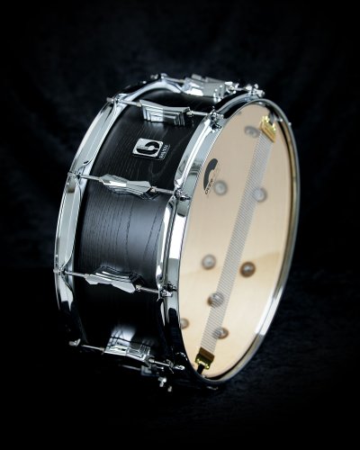 British Drum Co. RAV-14-6-SN Raven Series Snare Drum. 6" x 14"
