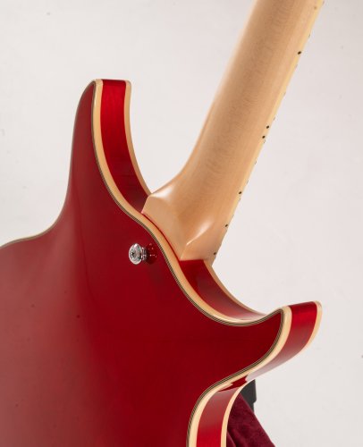 Washburn SH35TR Wing Series Semi Hollow Electric Guitar. Trans Red