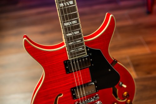 Washburn SH35TR Wing Series Semi Hollow Electric Guitar. Trans Red