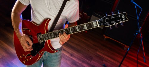 Washburn SH35TR Wing Series Semi Hollow Electric Guitar. Trans Red