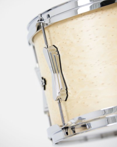 British Drum Co. LON-22-CBUS-WW Lounge Series US Club 22 Kit. Wiltshire White (13", 16", 22")