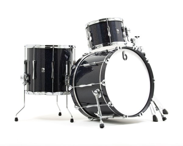 British Drum Co. LON-22-CBUS-RG Lounge Series US Club 22 Kit. Ravenglass (13", 16", 22")