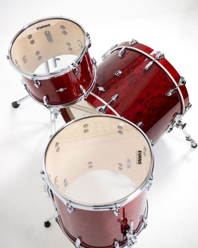 British Drum Co. LEG-22-CBUS-CLR Legend Series US Club 22 Kit. Cardinal Red (13", 16", 22")