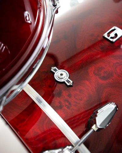 British Drum Co. LEG-22-CBUS-CLR Legend Series US Club 22 Kit. Cardinal Red (13", 16", 22")