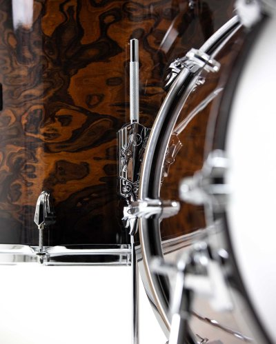 British Drum Co. LEG-22-FS-WDG Legend Series Fusion 22 Kit. Windsor Dark Ultra (10", 12", 16", 22")