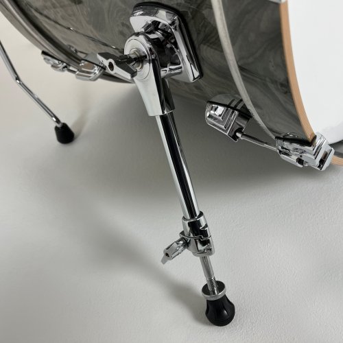 British Drum Co. LEG-22-FS-SS Legend Series Fusion 22 Kit. Sterling Silver (10", 12", 16", 22")