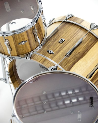 British Drum Co. LON-22-CB-DEL Lounge Series Club 22 Kit. Delamere (12", 16", 22")