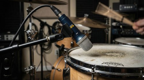 CAD D85 Dynamic Snare Drum Microphone