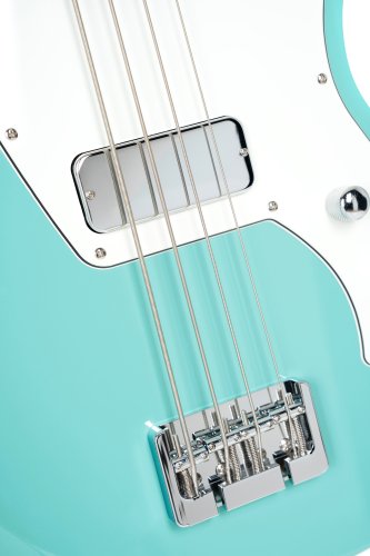 Cort Retro 304 Short-Scale 4-String Bass Guitar with Gig Bag. Seafoam Green