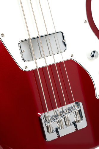 Cort Retro 304 Short-Scale 4-String Bass Guitar with Gig Bag. Candy Apple Red