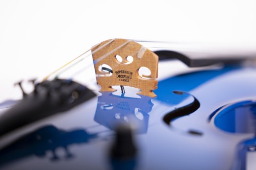 Barcus Berry BAR-AEVB Vibrato AE Series Acoustic-Electric Violin. Blue